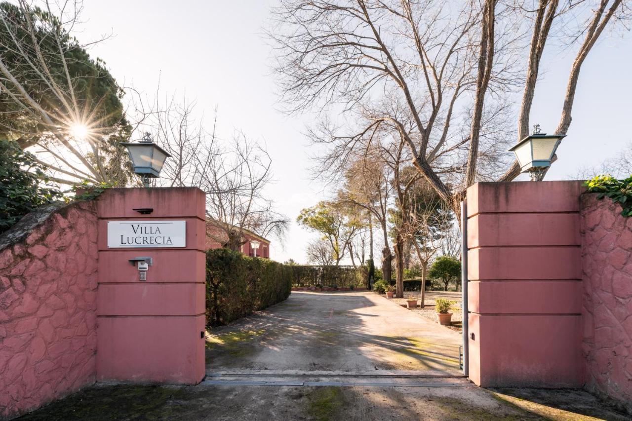 Villa Lucrecia Morón de la Frontera Exterior foto