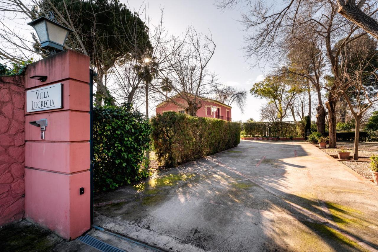 Villa Lucrecia Morón de la Frontera Exterior foto